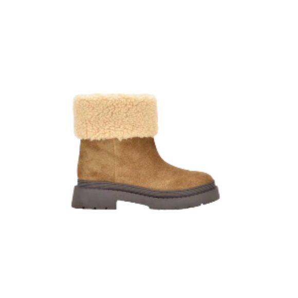 Marc Fisher Ltd Vina Faux Fur Boot Lug Sole Natural 8M NWT - Picture 2 of 3